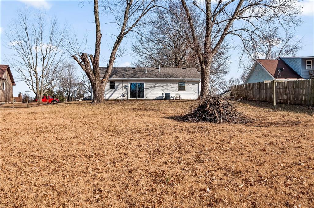 246 Southeast 101st Road Warrensburg, MO 64093 - Photo 21 of 30