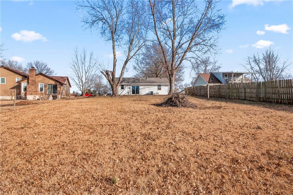 246 Southeast 101st Road Warrensburg, MO 64093 - Photo 22 of 30
