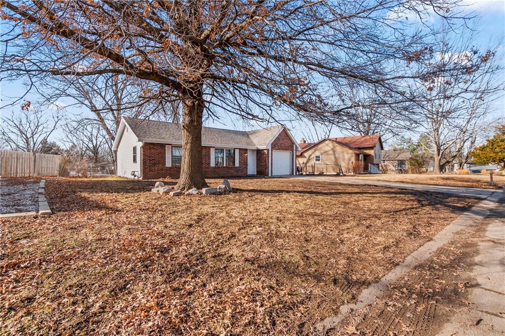 246 Southeast 101st Road Warrensburg, MO 64093 - Photo 27 of 30