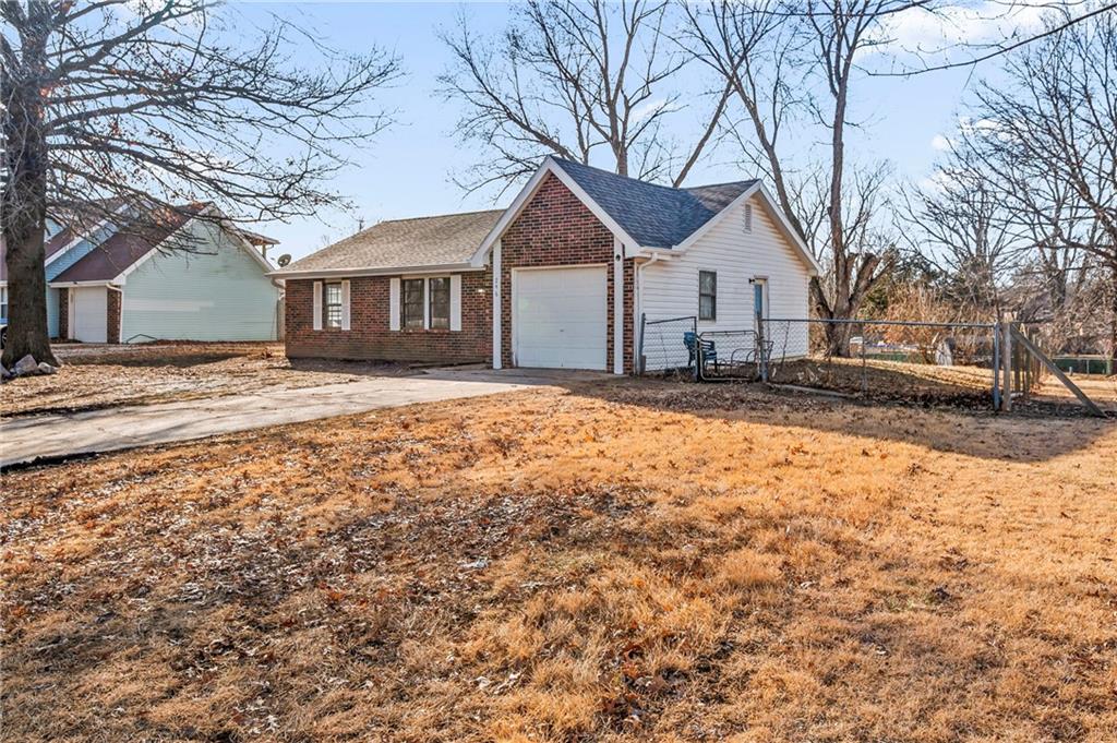 246 Southeast 101st Road Warrensburg, MO 64093 - Photo 29 of 30