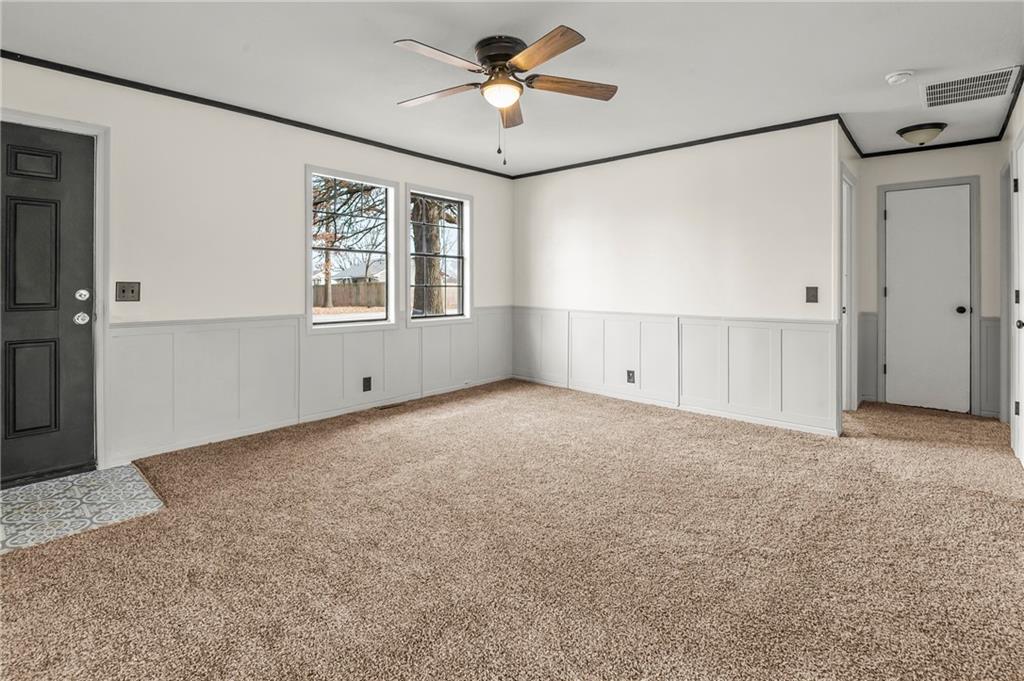 246 Southeast 101st Road Warrensburg, MO 64093 - Photo 4 of 30