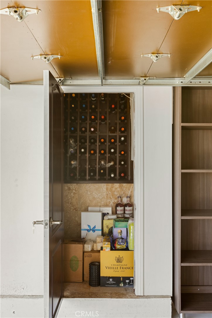 1024 Noria Street Laguna Beach, CA 92651 - Photo 50 of 53 a storage room with washer and dryer