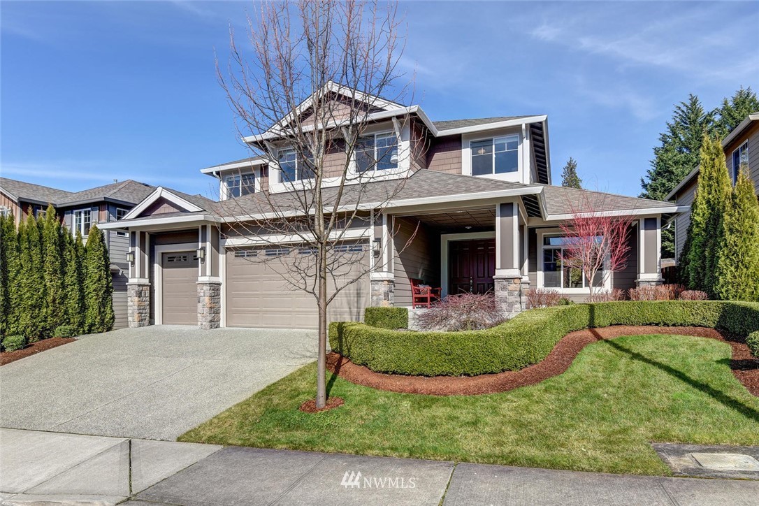 6218 Northeast 1st Street Renton, WA 98059 - Photo 1 of 23