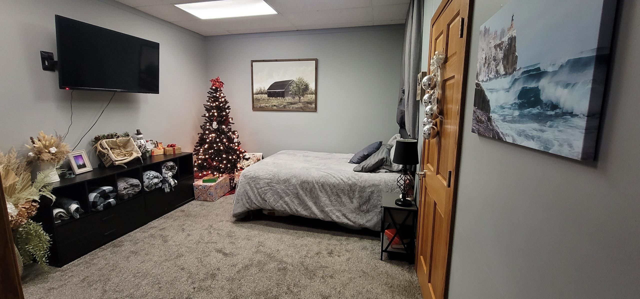 109 Waterfront Drive Two Harbors, MN 55616 - Photo 19 of 23