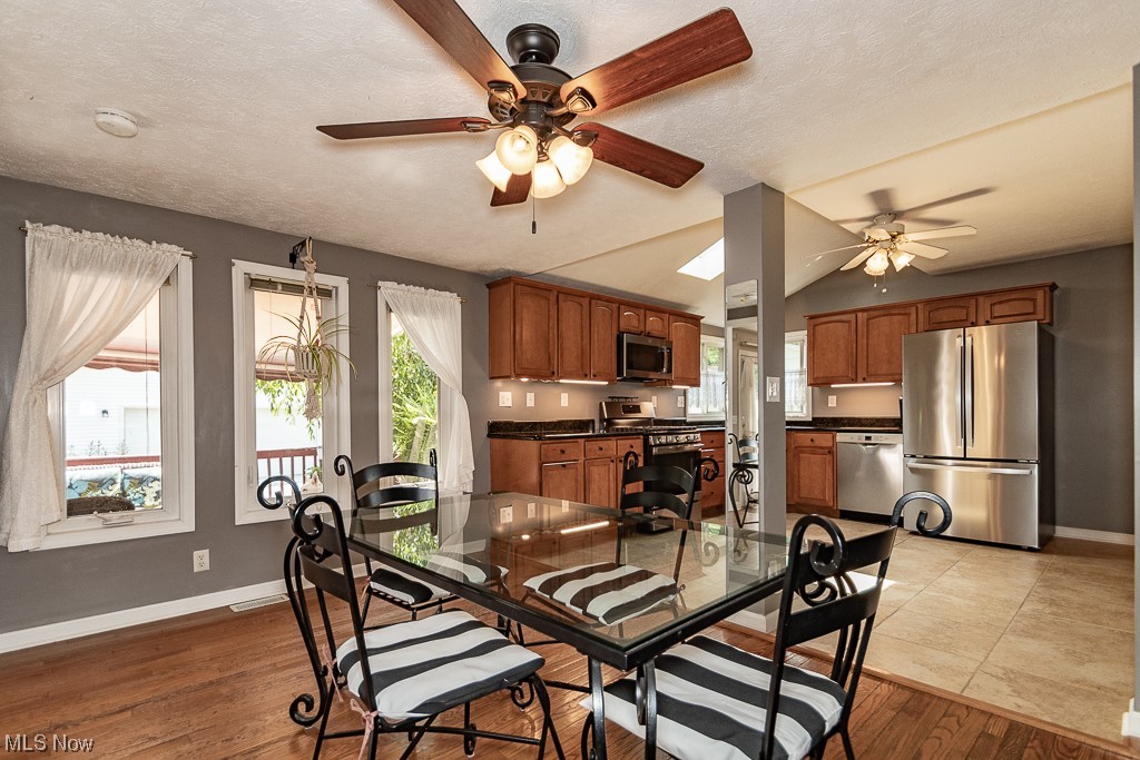 8005 Stockbridge Road Mentor, OH 44060 - Photo 8 of 30 Gallery Image 8
