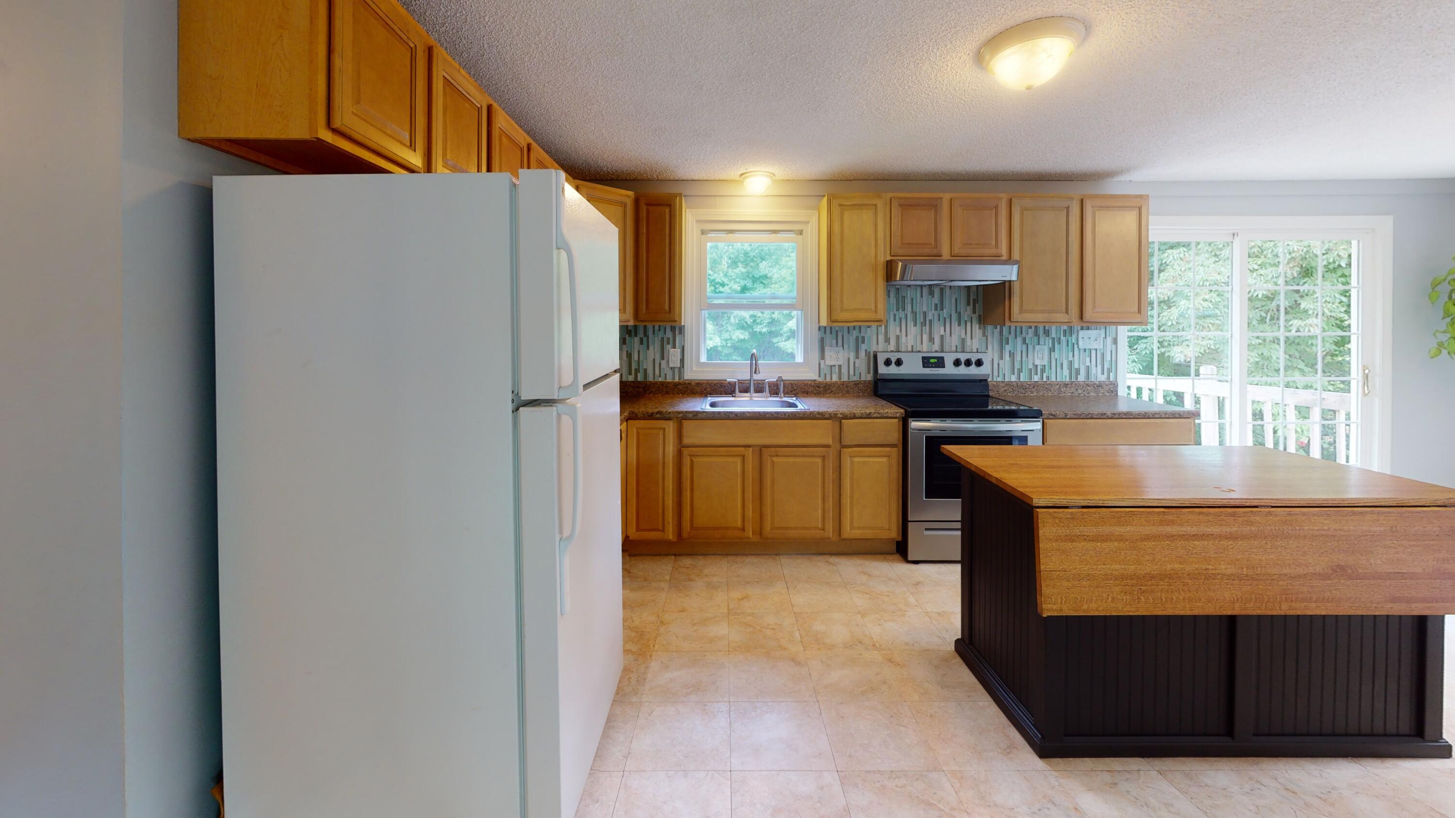 47 Hardscrabble Road Litchfield, ME 04350 - Photo 5 of 38 47-Hardscrabble-Rd-Litchfield-Maine-Kitc