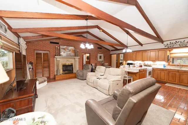 $289,900 | 1075 Basile Eunice Highway, Basile, LA 70515