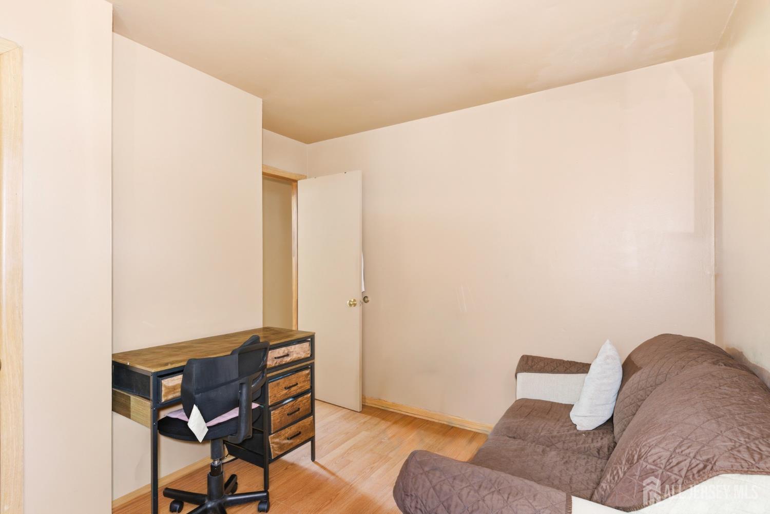 66 Rose Street Edison, NJ 08817 - Photo 21 of 30