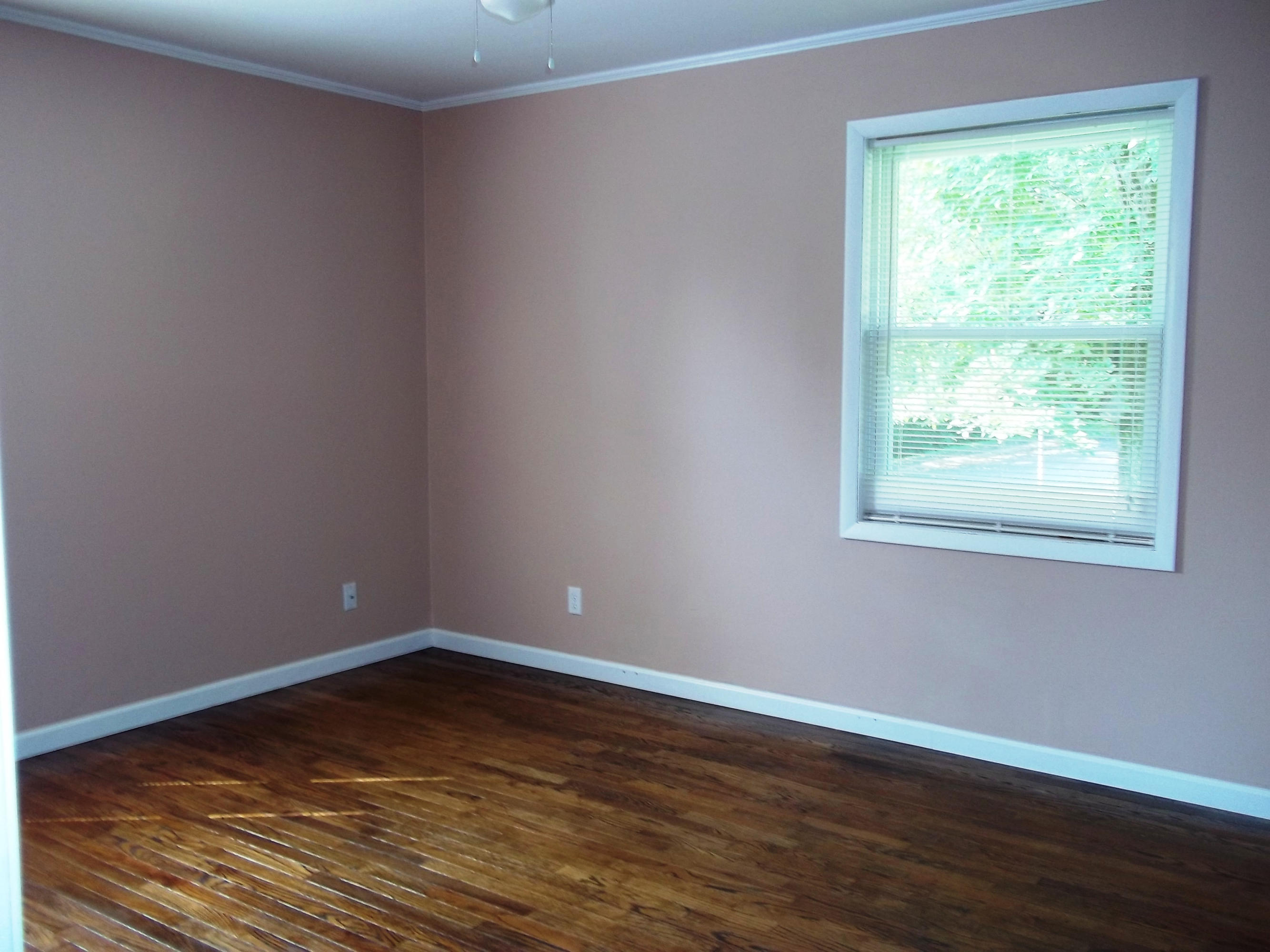 100 Andover Circle Oak Ridge, TN 37830 - Photo 14 of 30 Master Bedroom
