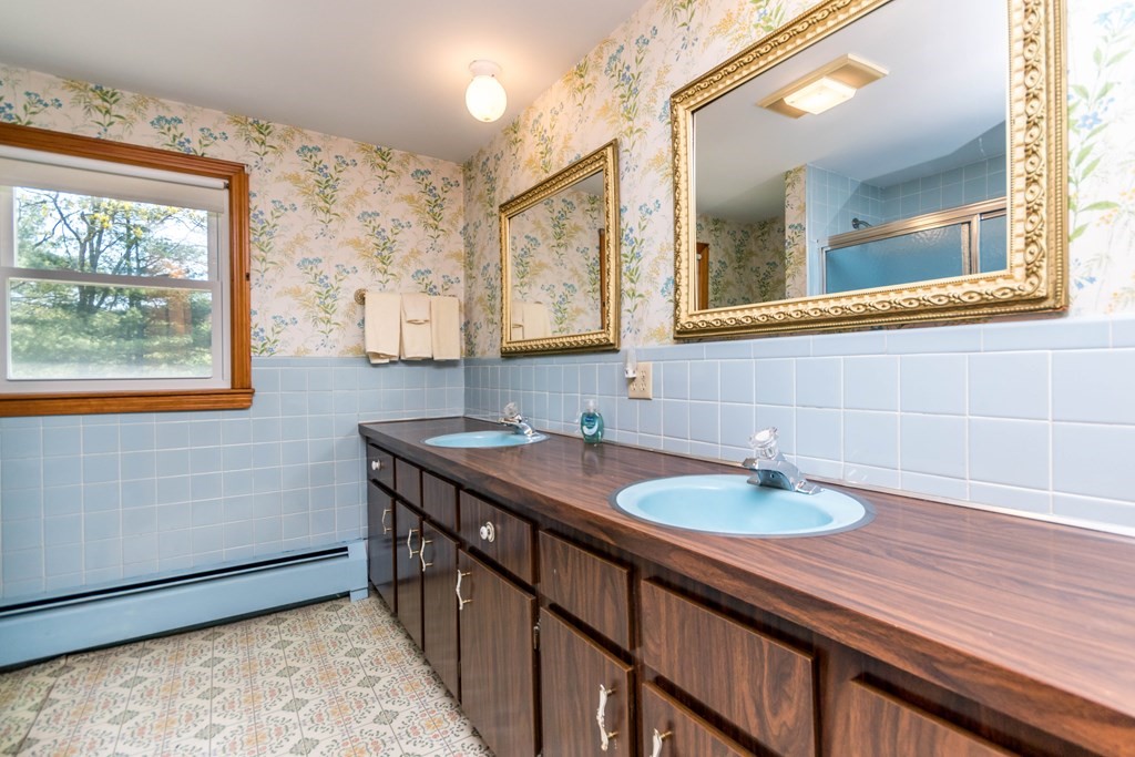 10 Dowd Avenue Wareham, MA 02571 - Photo 23 of 34 a bathroom with a sink and a mirror