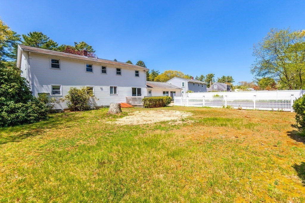 10 Dowd Avenue Wareham, MA 02571 - Photo 30 of 34 a front view of house with ocean view