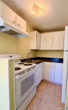 $1,800 | 125 Ward Street, Unit A, Wallingford, CT 06492