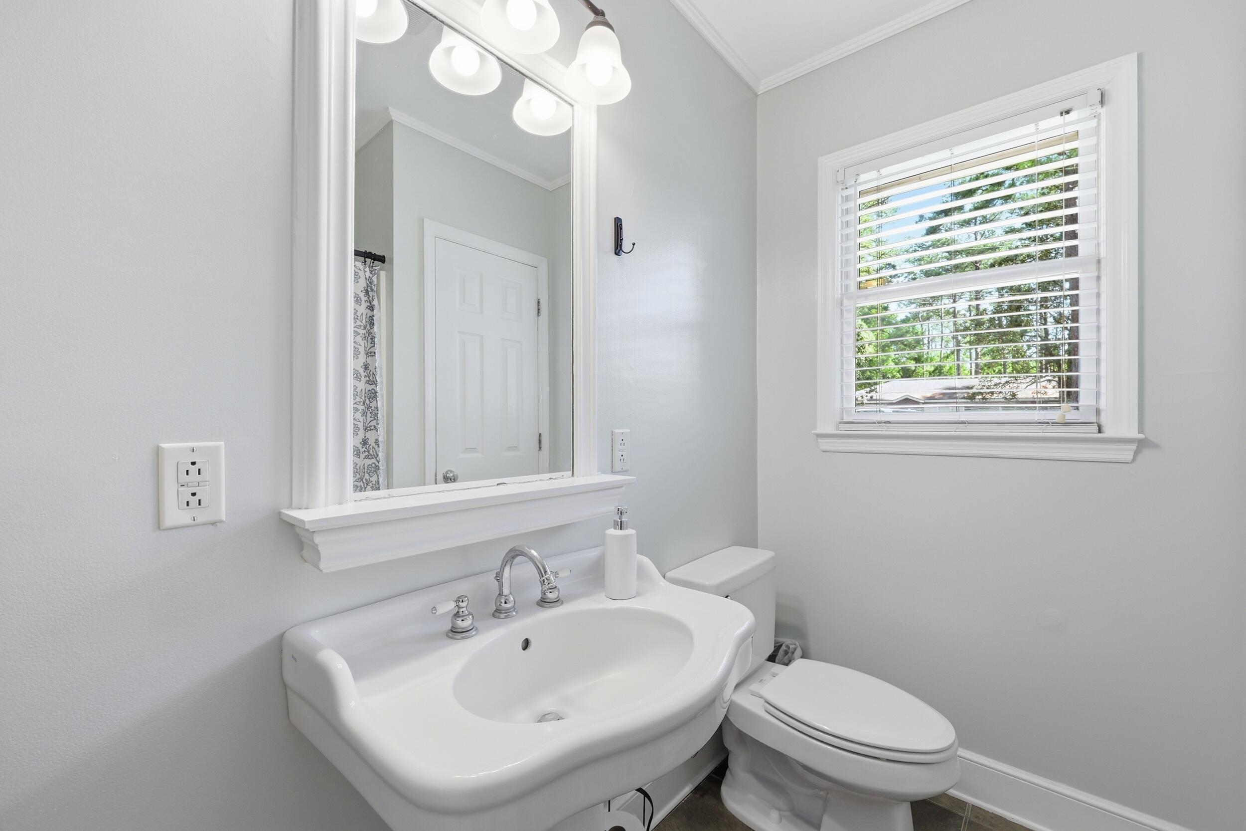 521 Center Street Walterboro, SC 29488 - Photo 21 of 28 21_ru4a1060