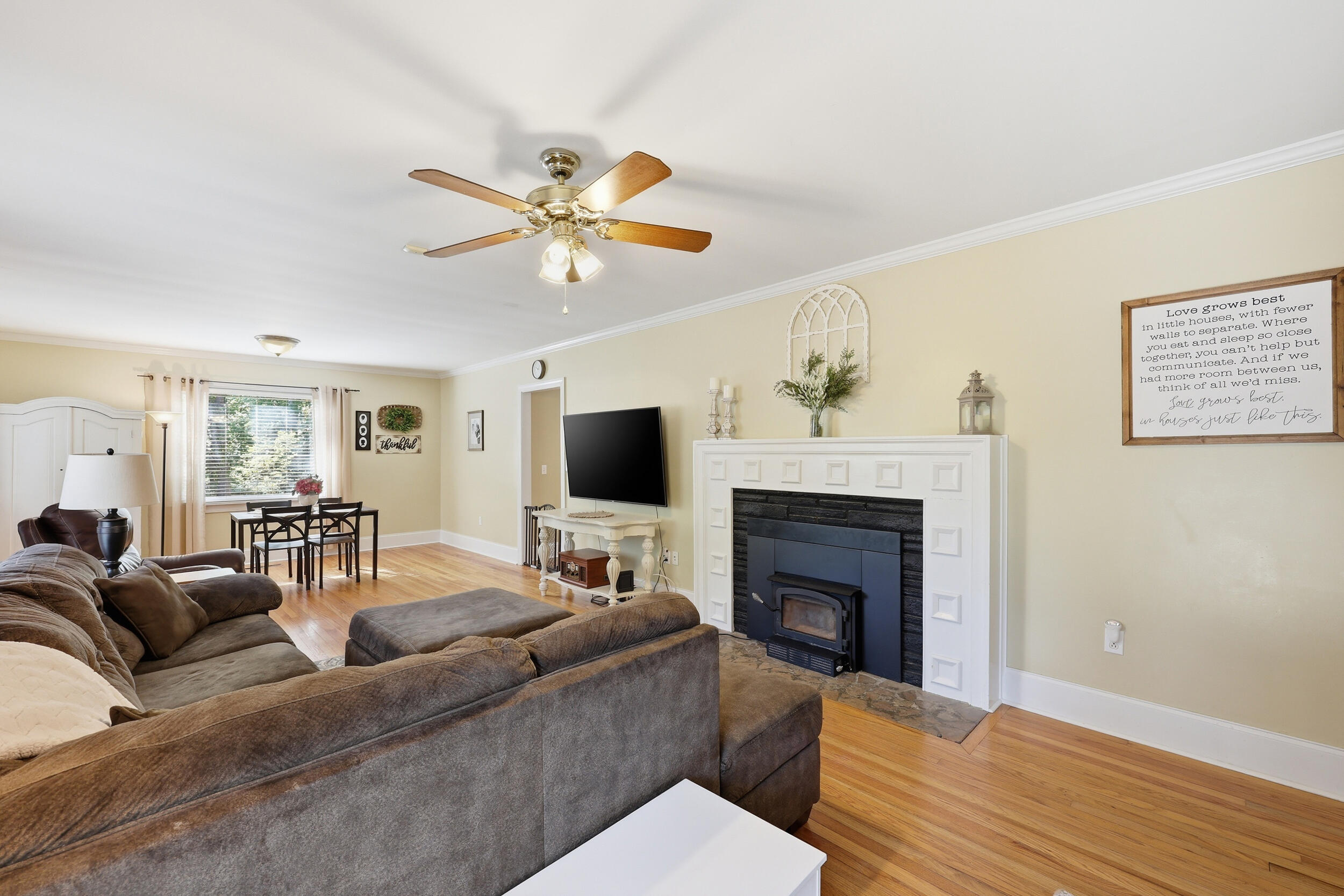 521 Center Street Walterboro, SC 29488 - Photo 5 of 28 5_ru4a0950