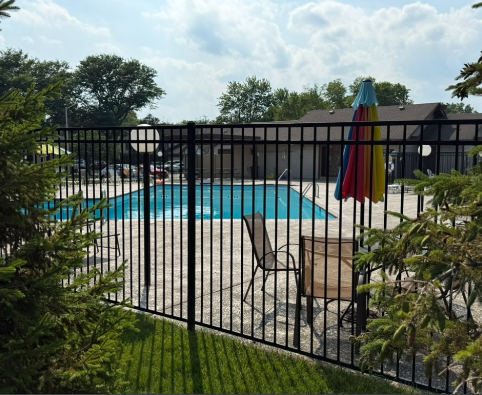 1517 7 Pines Road, Unit C2 Schaumburg, IL 60193 - Photo 32 of 34 a view of a balcony