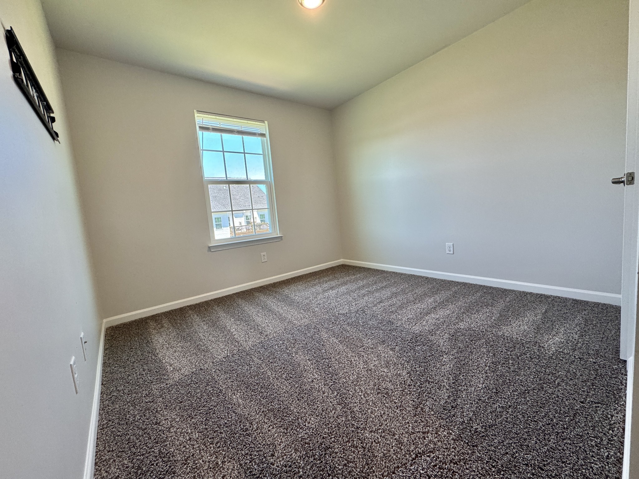 3209 Garrett Lane Columbia, TN 38401 - Photo 19 of 30 an empty room with a window