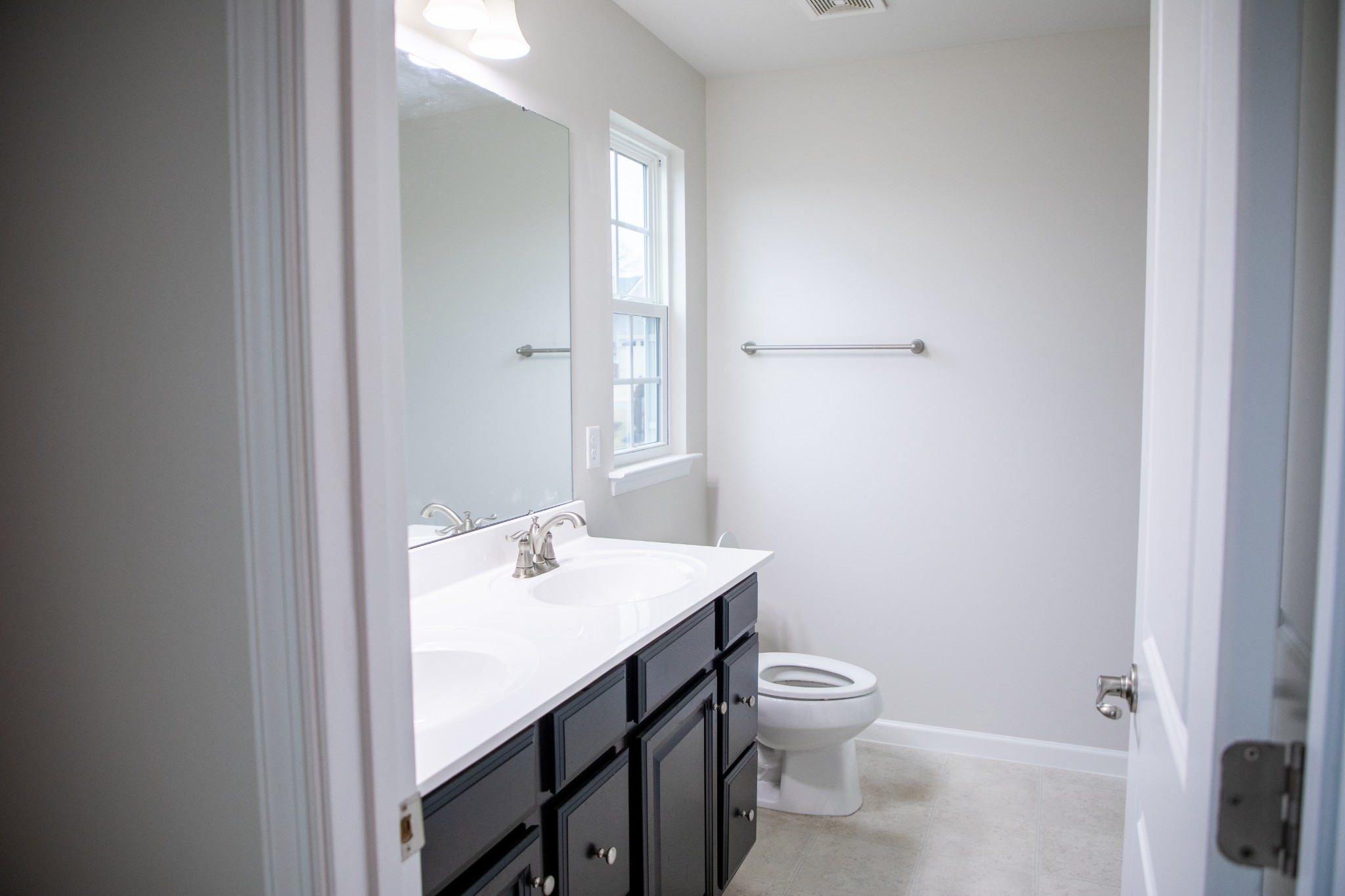 3209 Garrett Lane Columbia, TN 38401 - Photo 21 of 30 a bathroom with a sink a toilet and shower