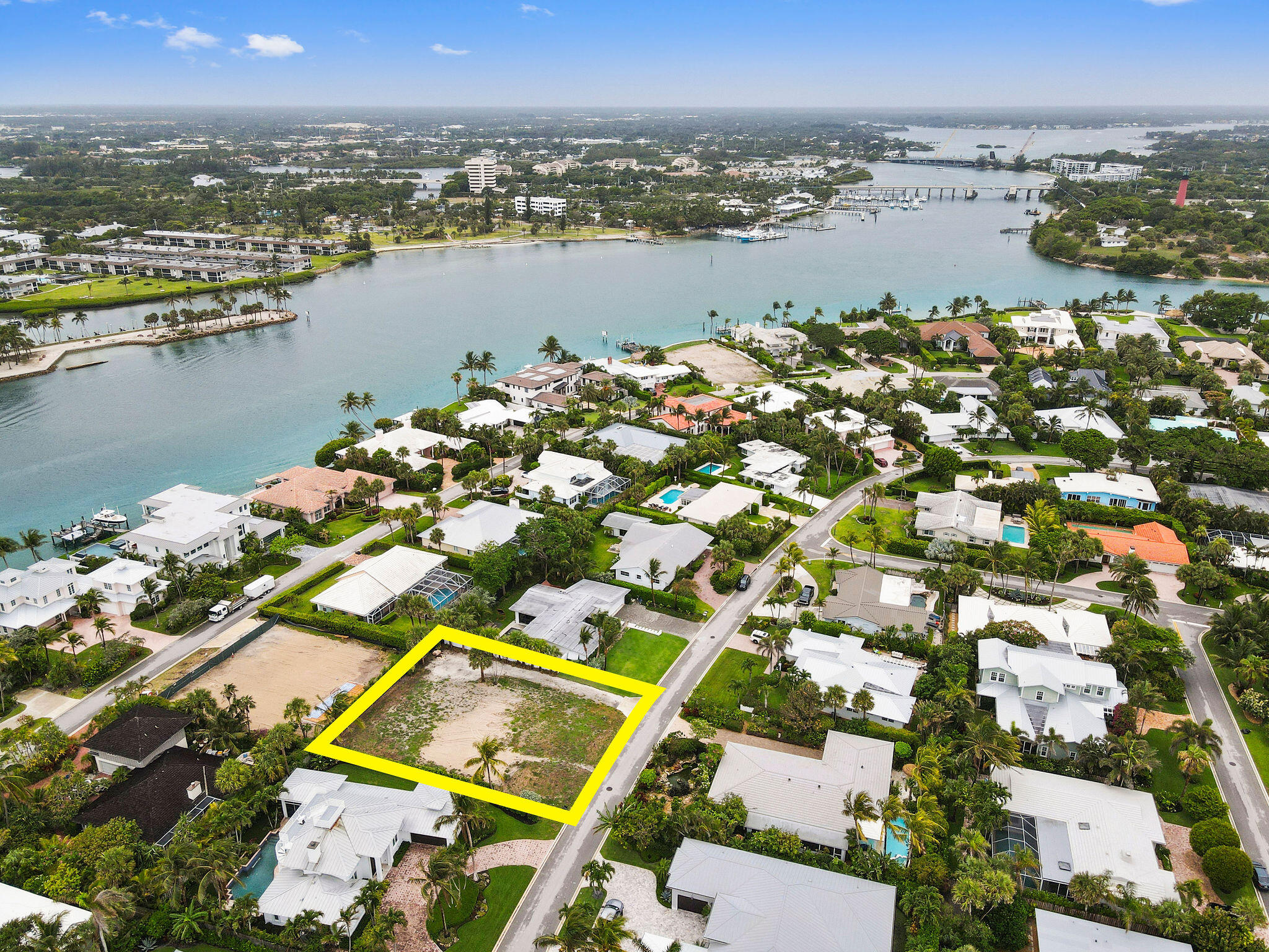 141 Beacon Lane Jupiter Inlet Colony, FL 33469 - Photo 3 of 21 141BeaconLaneAerial(7)_marked