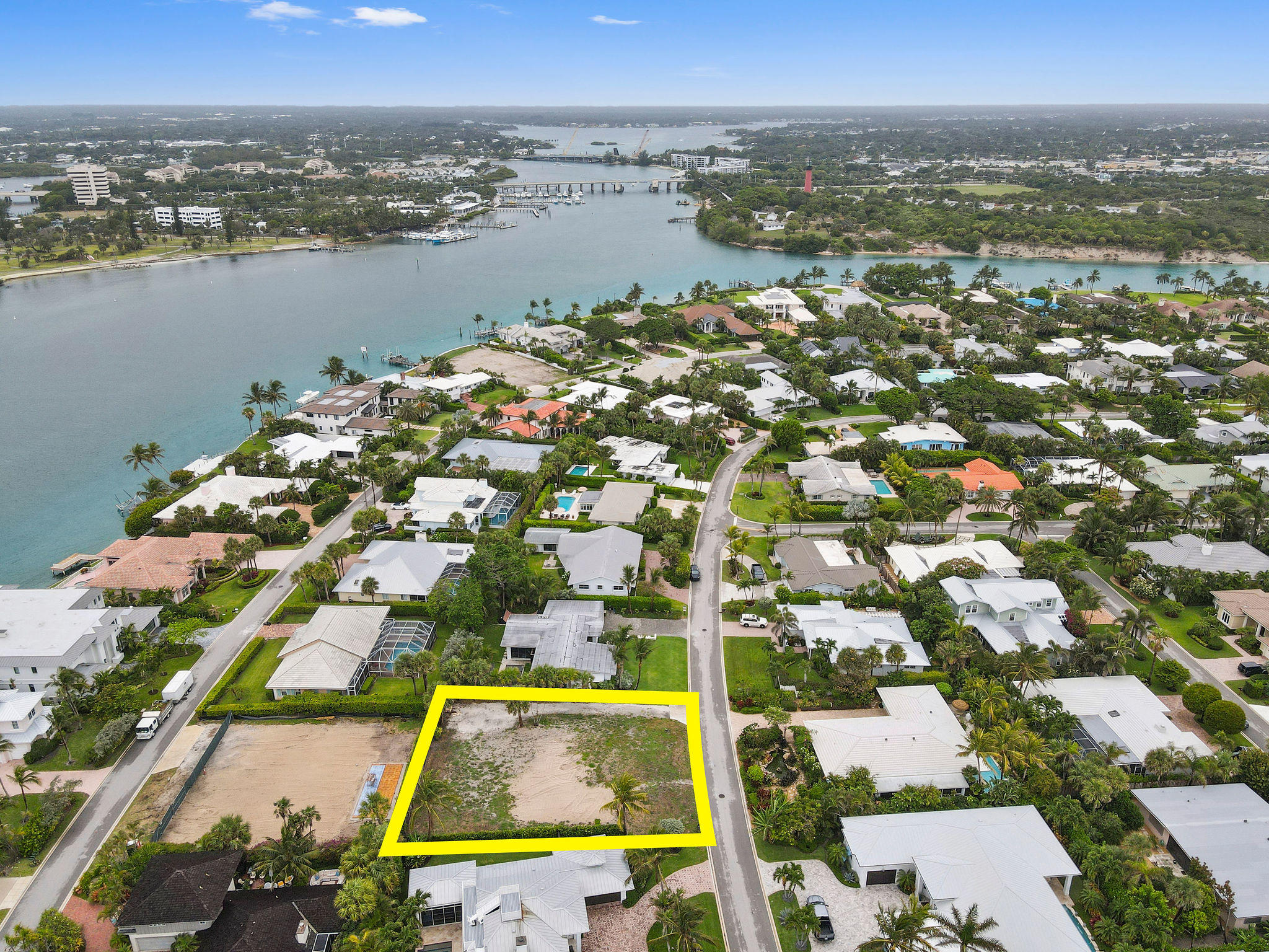 141 Beacon Lane Jupiter Inlet Colony, FL 33469 - Photo 4 of 21 141BeaconLaneAerial(8)_marked