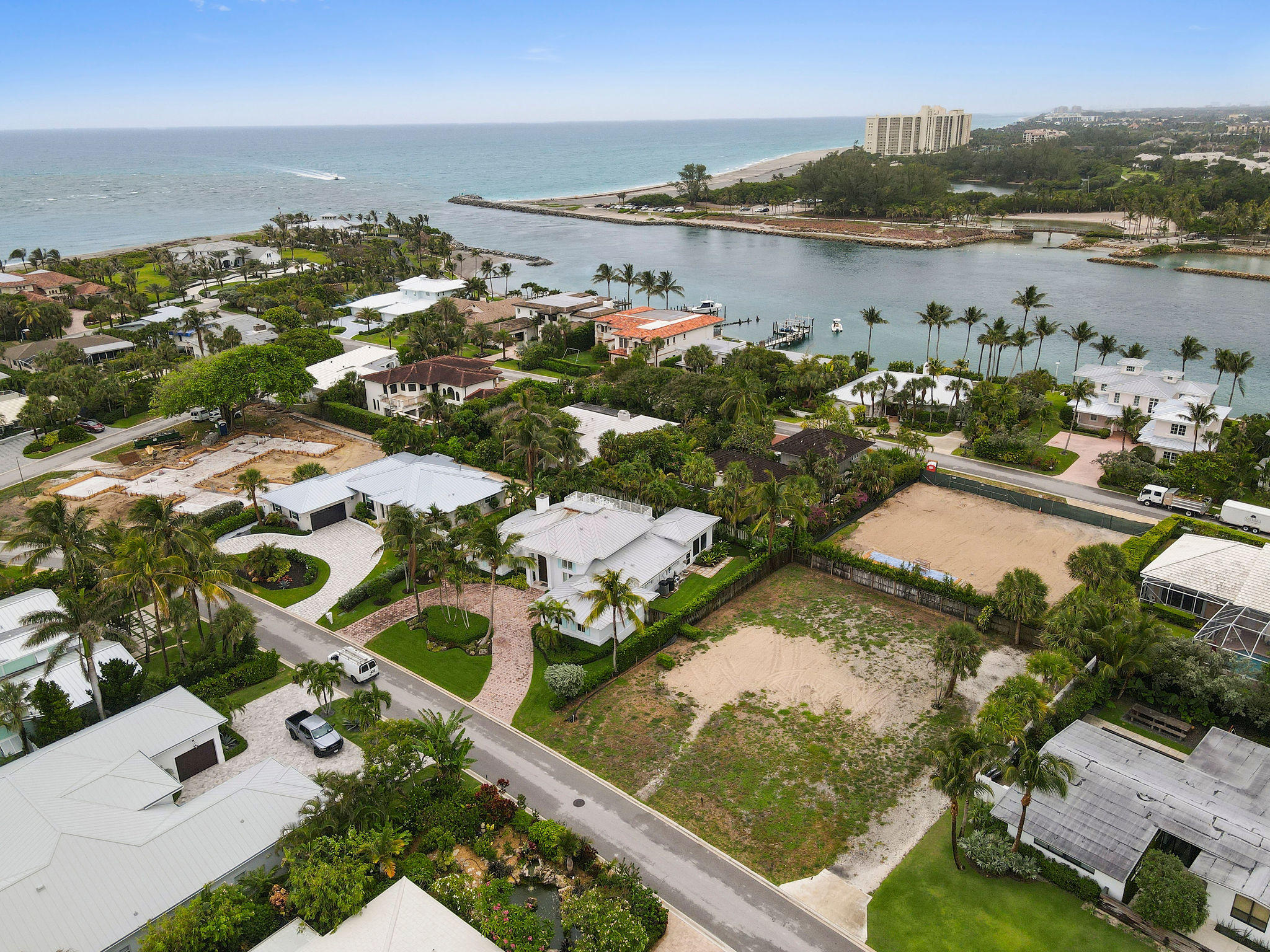 141 Beacon Lane Jupiter Inlet Colony, FL 33469 - Photo 7 of 21 141BeaconLaneAerial(5)