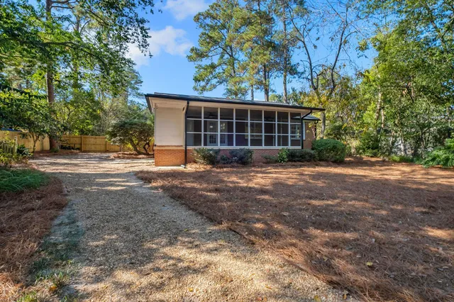 $425,000 | 2007 Dellwood Drive, Tallahassee, FL 32303