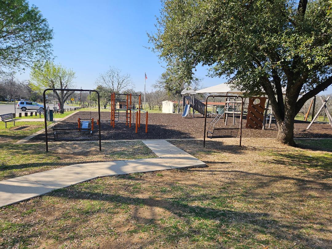 1130 North Main Street Elgin, TX 78621 - Photo 14 of 16 a house view with outdoor space