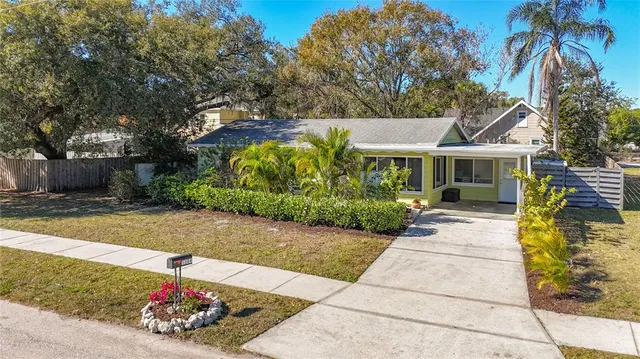 $425,000 | 1304 South Euclid Avenue, Sarasota, FL 34239