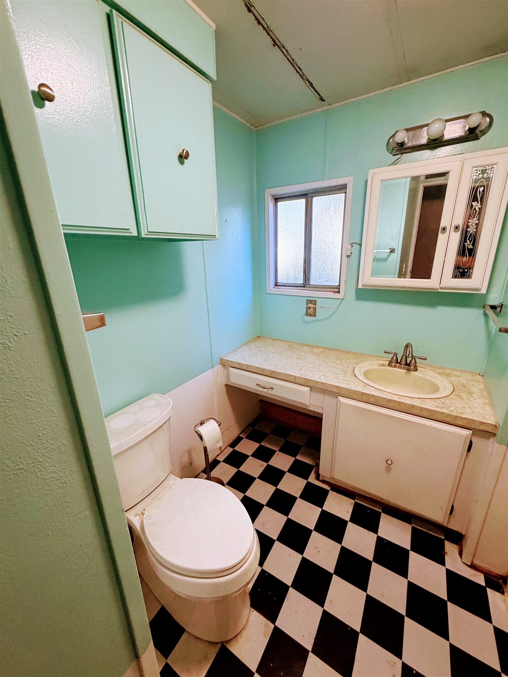 1750 Lee Road Quincy, CA 95971 - Photo 9 of 15 Gallery Image 9