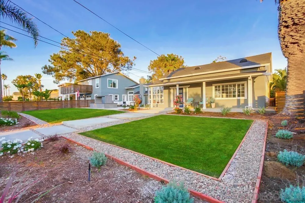 545 Ocean View Avenue Encinitas, CA 92024 - Photo 2 of 75 front view of a house with a yard