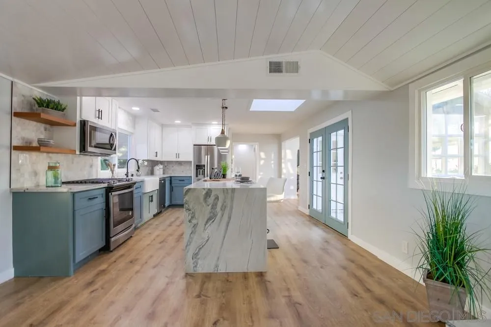 545 Ocean View Avenue Encinitas, CA 92024 - Photo 22 of 75