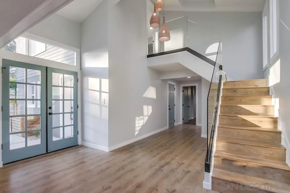 545 Ocean View Avenue Encinitas, CA 92024 - Photo 29 of 75 wooden floor in an empty room with a window