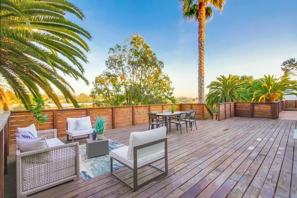 545 Ocean View Avenue Encinitas, CA 92024 - Photo 67 of 75