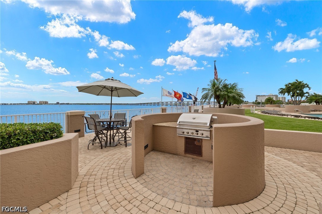 2090 West First Street, Unit 810 Fort Myers, FL 33901 - Photo 31 of 39