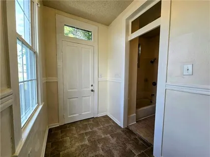 $1,510 | 2931 Baronne Street, New Orleans, LA 70115