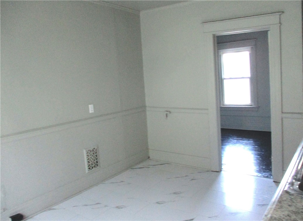 172 Rohr Street Rochester, NY 14605 - Photo 13 of 23