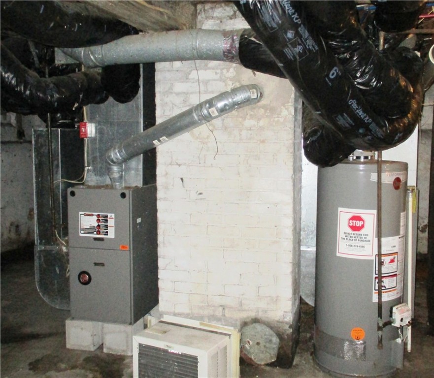 172 Rohr Street Rochester, NY 14605 - Photo 16 of 23