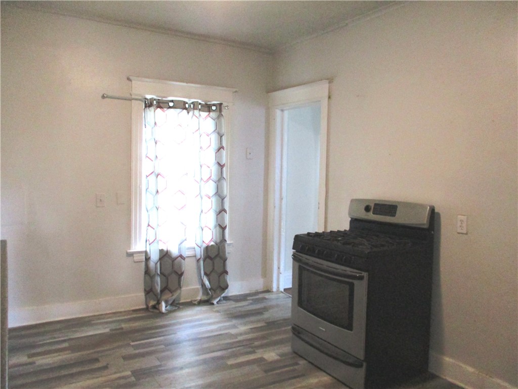 172 Rohr Street Rochester, NY 14605 - Photo 7 of 23