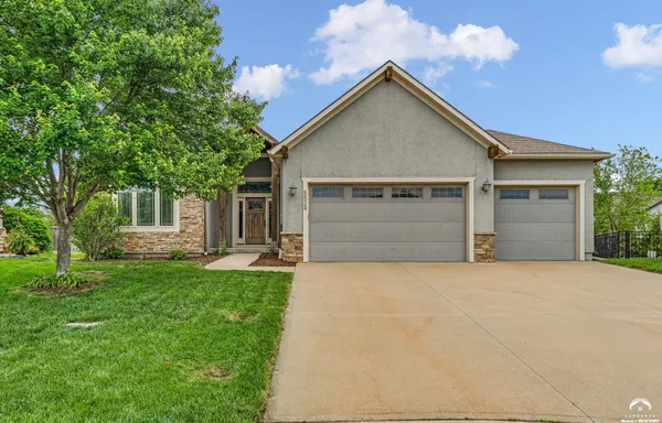 $729,900 | 5524 Chamney Court, Lawrence, KS 66049