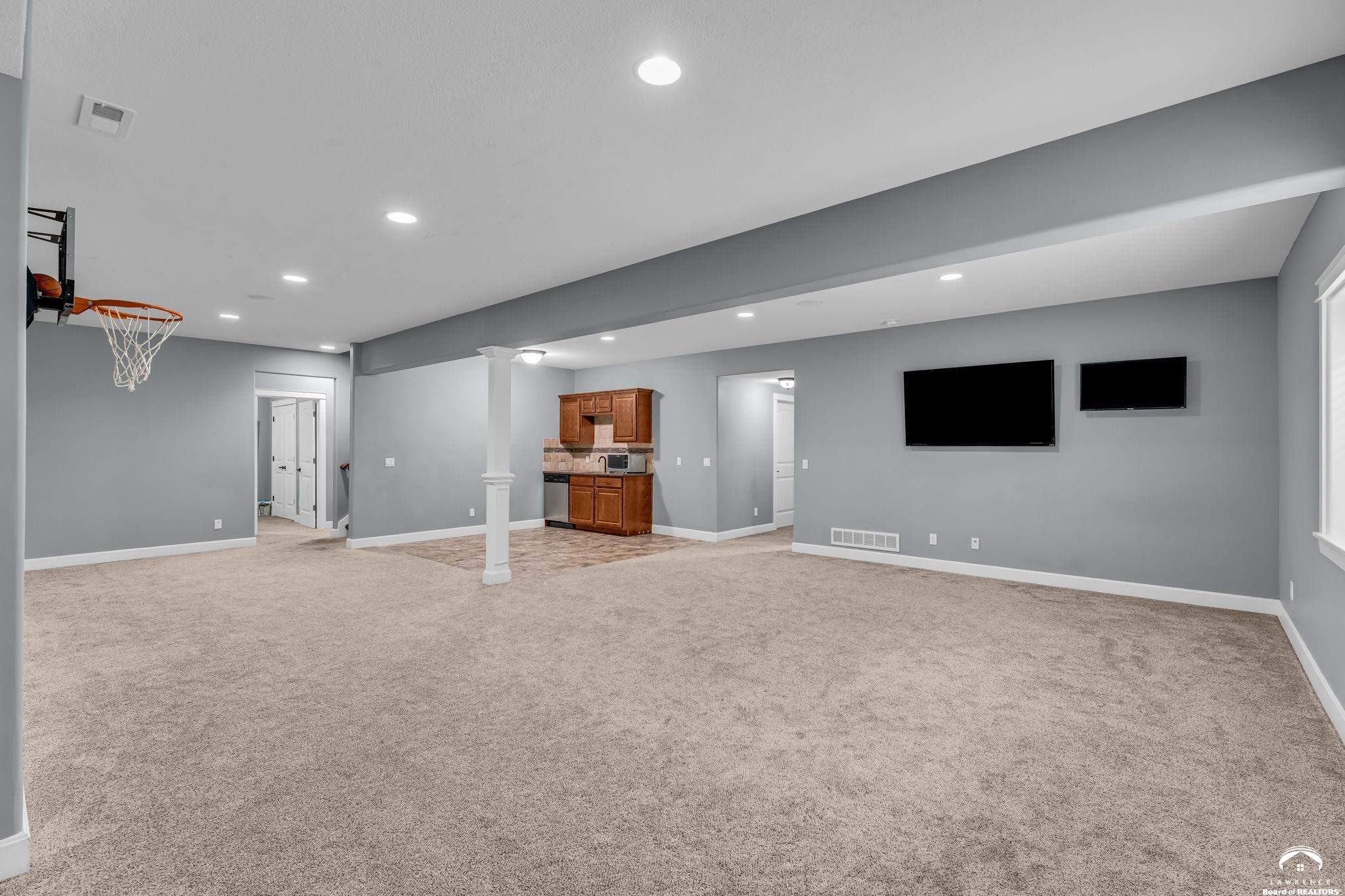 5524 Chamney Court Lawrence, KS 66049 - Photo 32 of 51