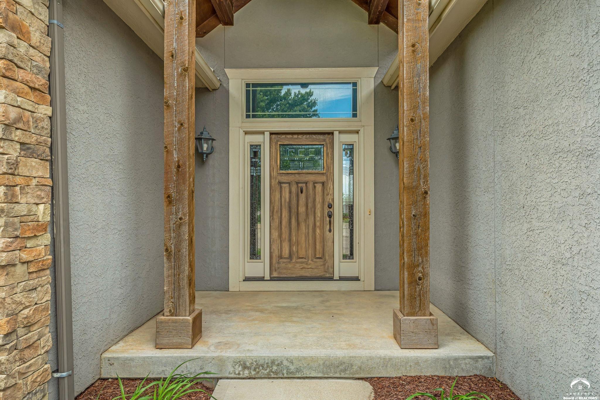 5524 Chamney Court Lawrence, KS 66049 - Photo 4 of 51