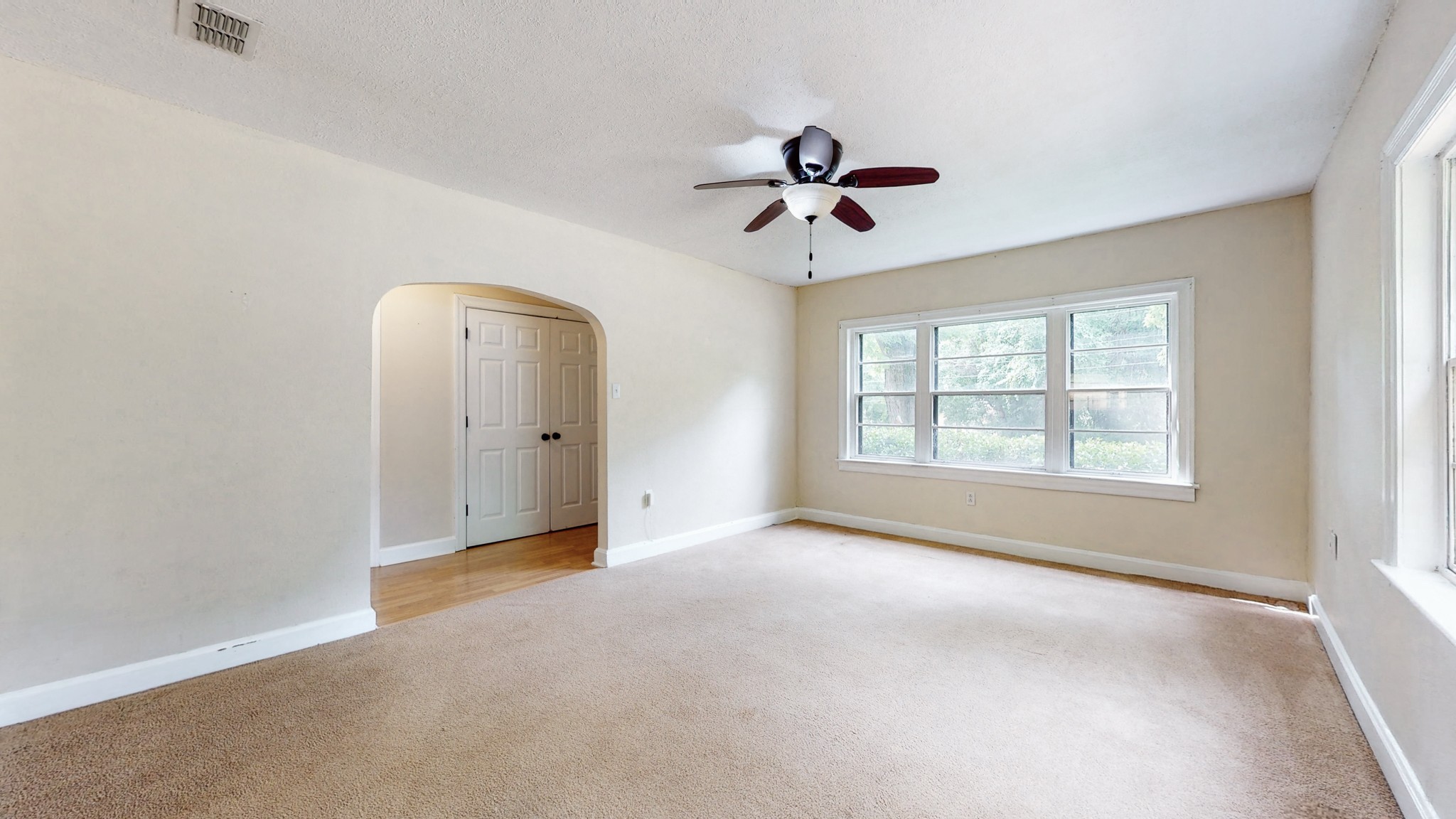 20 Cave Springs Road Clarksville, TN 37042 - Photo 3 of 16 Gallery Image 3