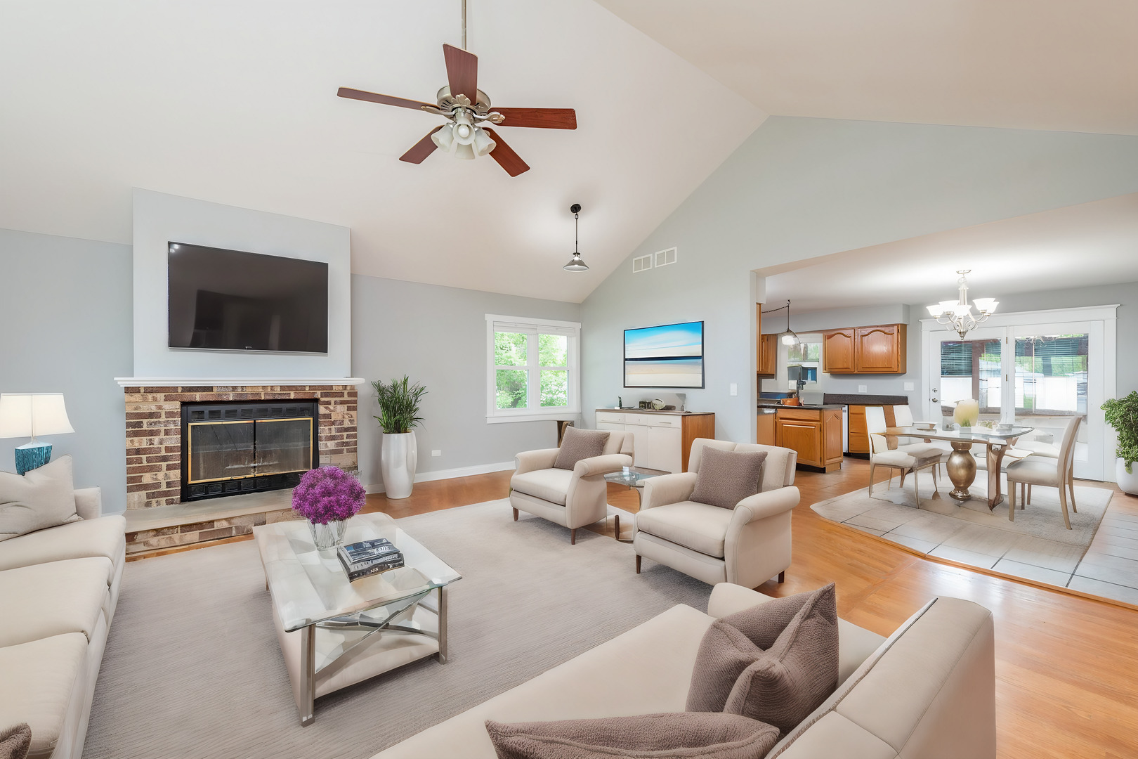 1917 Fairfield Road Lindenhurst, IL 60046 - Photo 2 of 37 Gallery Image 2