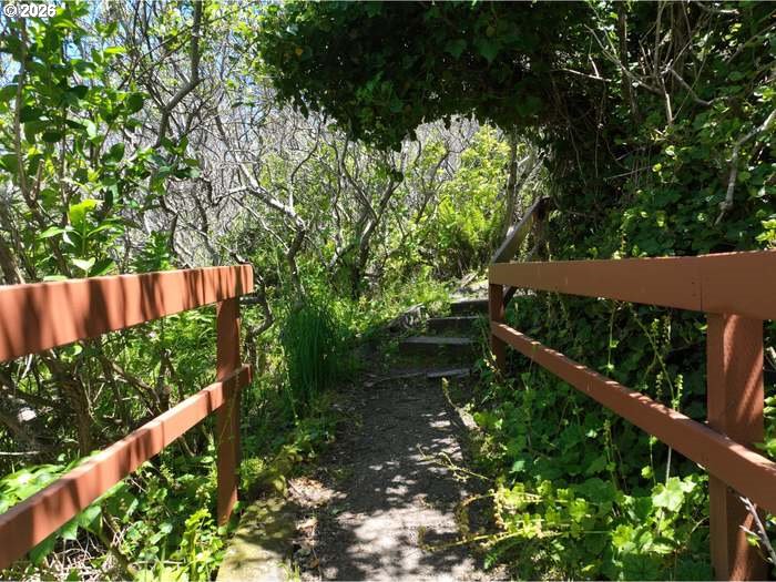17199 Passley Road Brookings, OR 97415 - Photo 43 of 46 Beach Access Deeded
