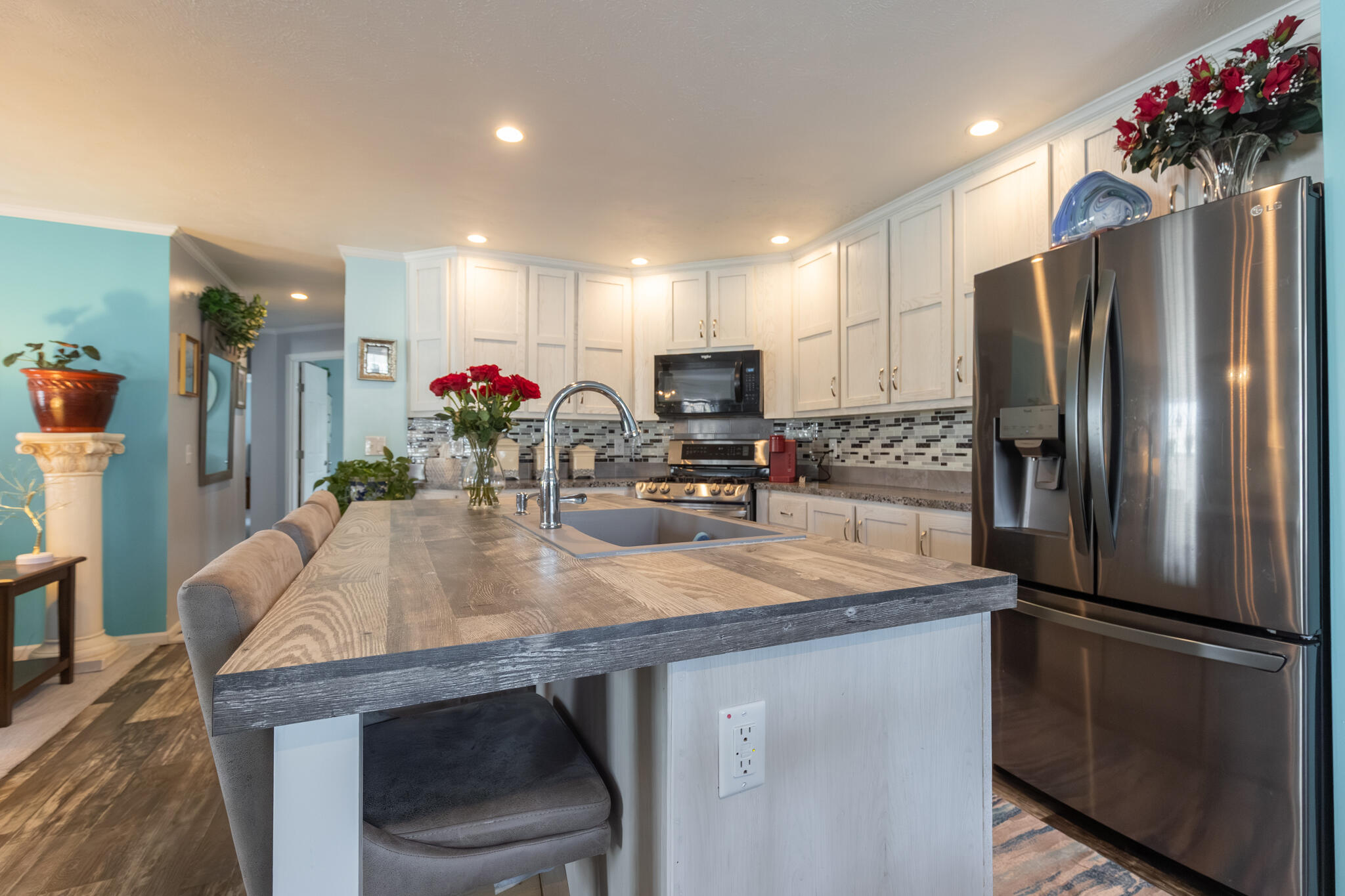 248 Maple Run Mason, MI 48854 - Photo 8 of 21 248_Maple_Run_BROCK-21