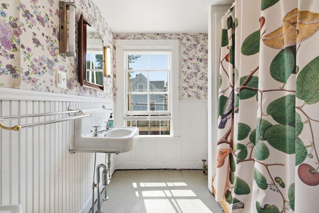 29 Corliss Street Bath, ME 04530 - Photo 23 of 37 Bathroom