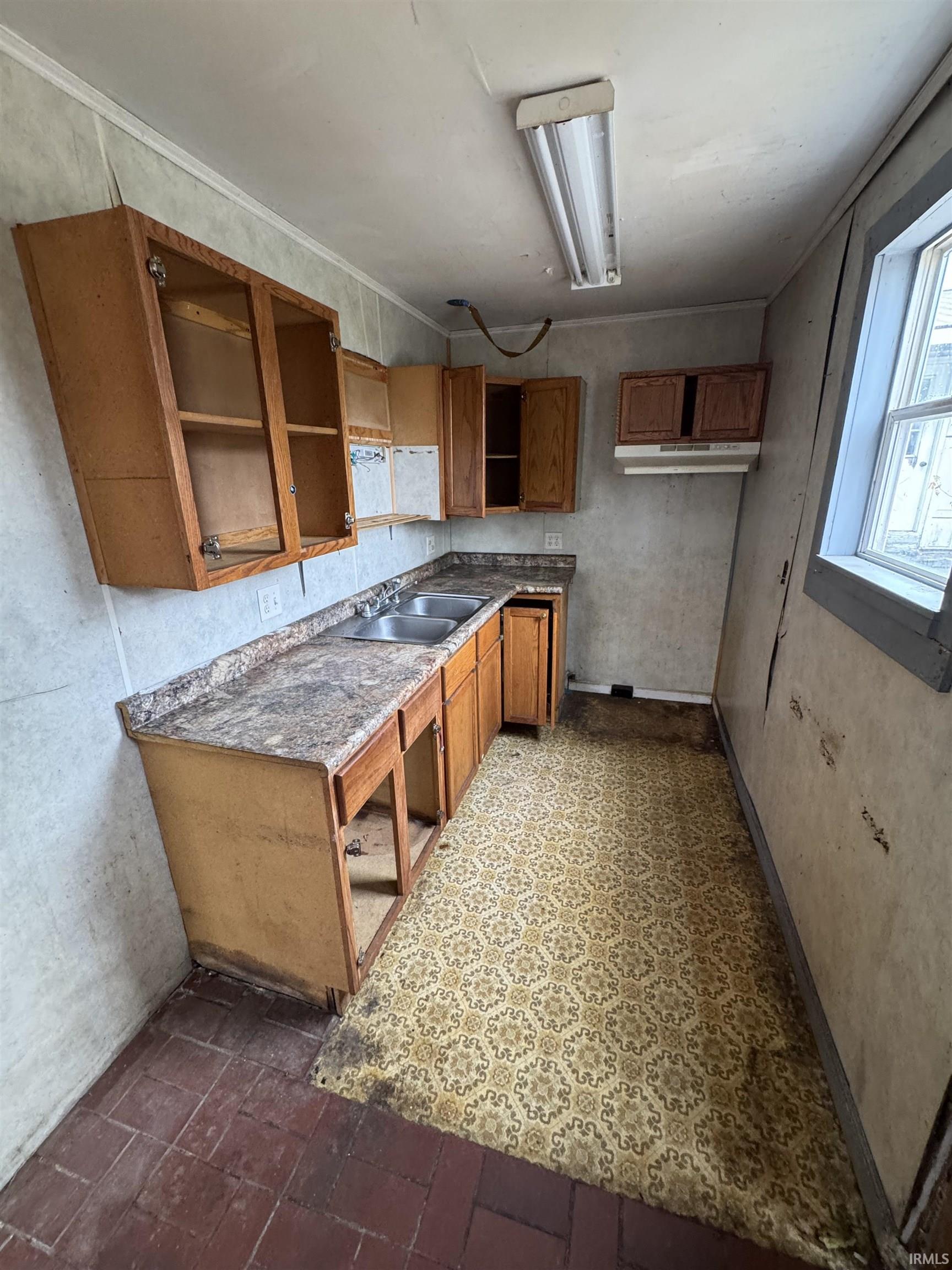 1119 Polk Street Fort Wayne, IN 46808 - Photo 3 of 8