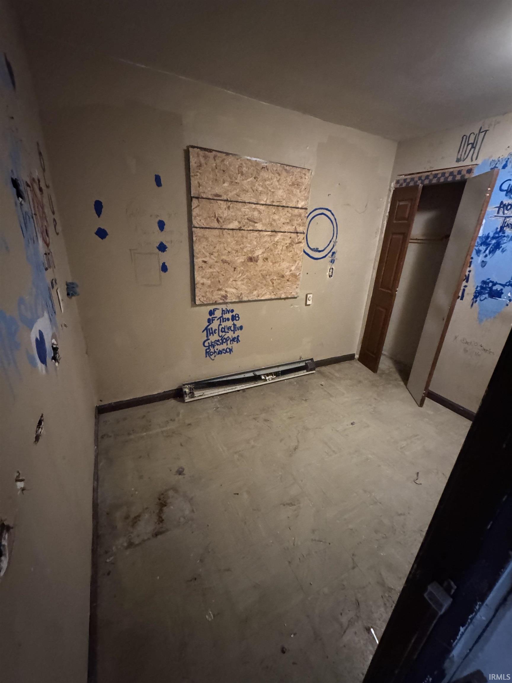 1119 Polk Street Fort Wayne, IN 46808 - Photo 4 of 8