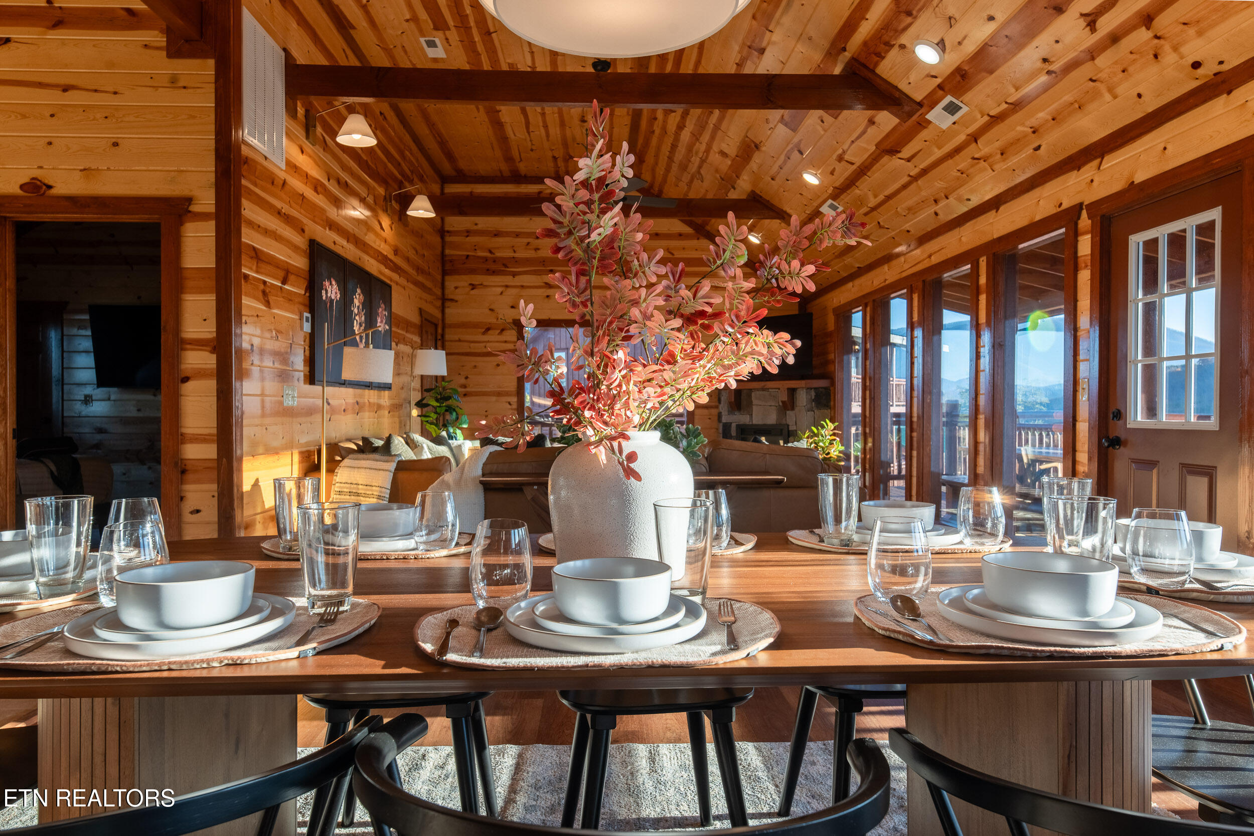 2445 Mountain Ridge Way Sevierville, TN 37862 - Photo 9 of 48 HavenHideaway-140