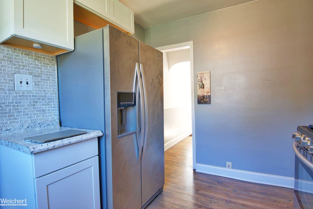 25680 Code Southfield, MI 48033 - Photo 6 of 23 31321575-5.JPG