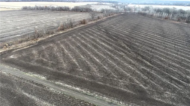 $408,000 | 3 137th Avenue, Pattonsburg, MO 64670